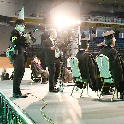 令和4年度群馬大学学位記授与式で会場カメラマンを務めました